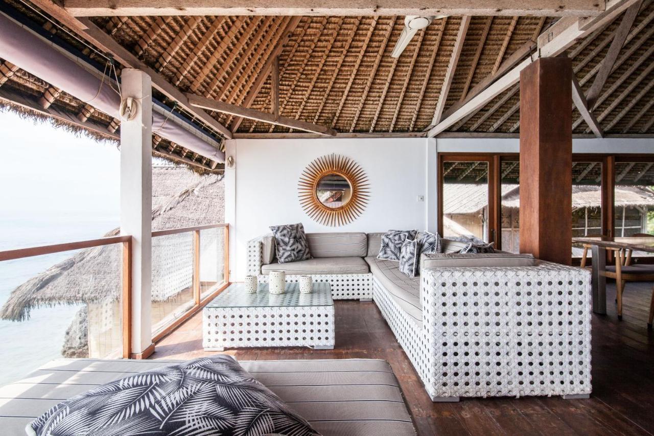 Villa Gmb Beach House أُلُواتو المظهر الخارجي الصورة