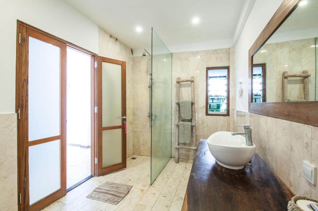 Villa Gmb Beach House أُلُواتو المظهر الخارجي الصورة